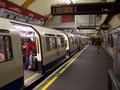 Londen metro 008.JPG